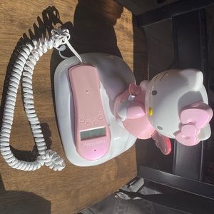 COPY - Hello Kitty phone